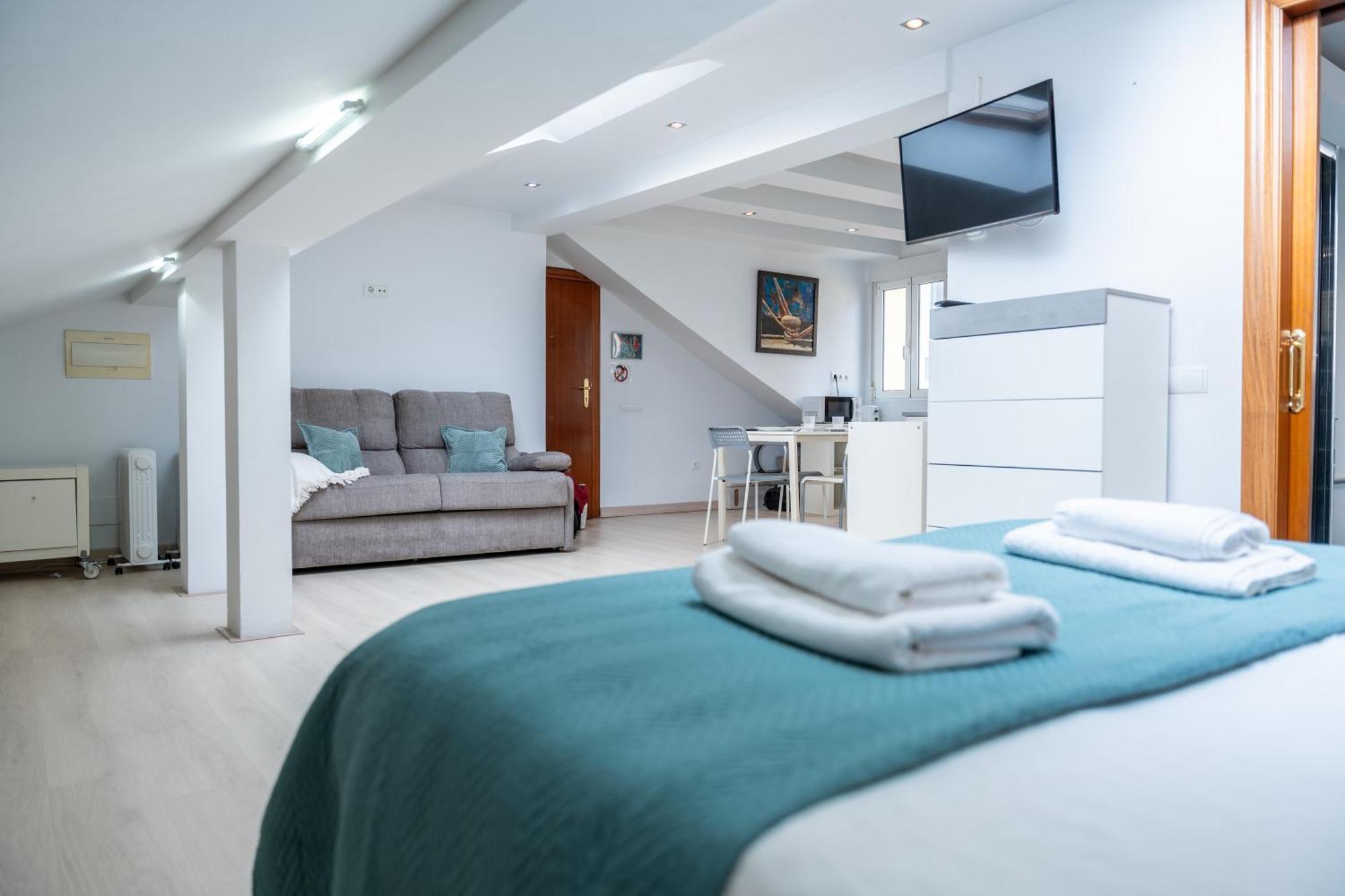 Loft En Calle Emblematica By Urbanhosting 桑坦德 外观 照片